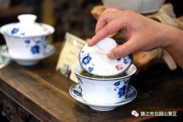 三五一群来不尽 品茗偿饼不知眠打一生肖，全面释义、实证解答解释落实